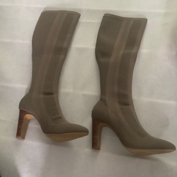 style charles womens stretch knit tall shaft pointed toe boots size 6 - Picture 1 of 4